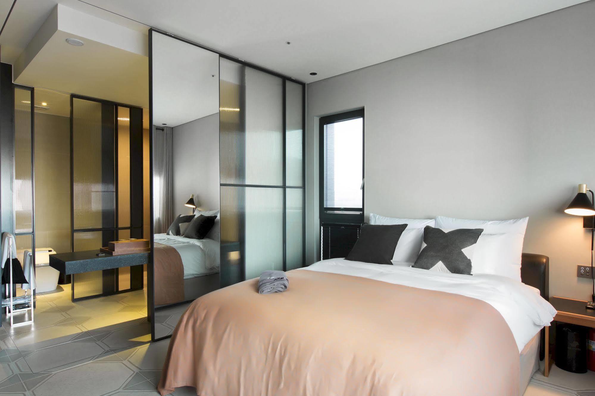 Sr Hotel Magok Seoul Exterior photo
